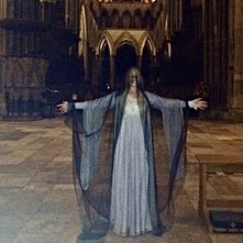 Cornelia as Ela in Salisbury cathederal