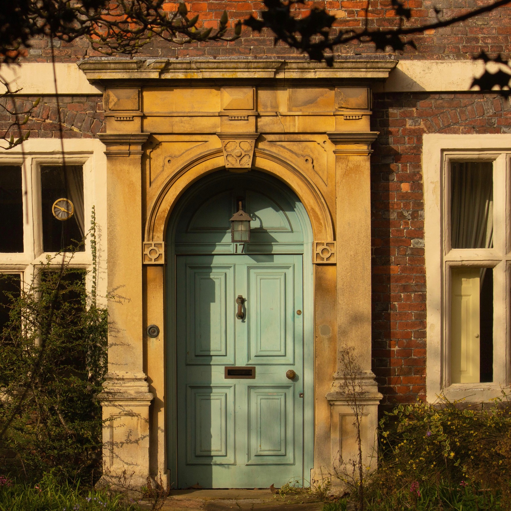 17 the Close Salisbury - the front door