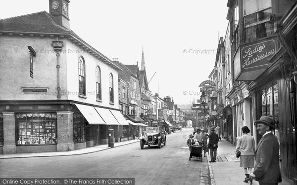 The High Street with kind permission of the Francis Frith Collection